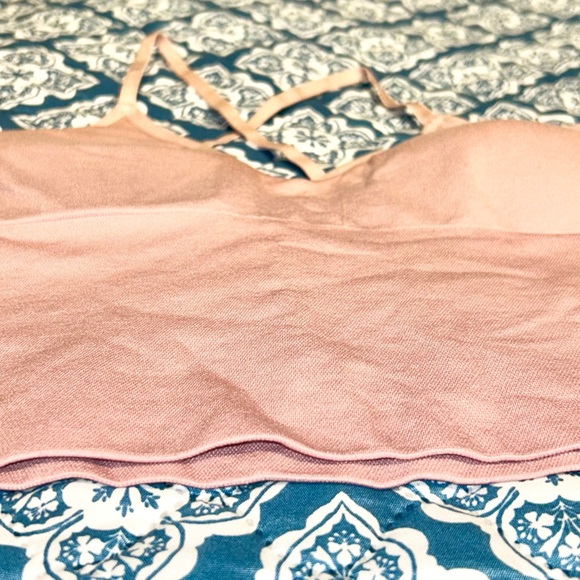 Women’s Workout Set Light Pink Leggings + Criss-cross Cami - Picture 7 of 15